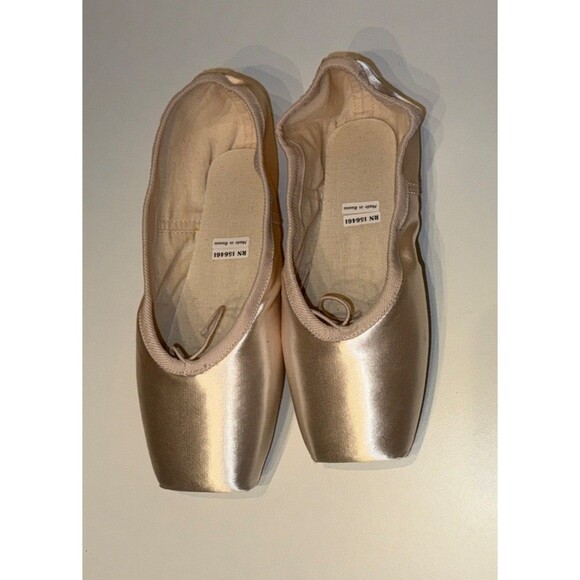 Russian Pointe Rubin Ballet Shoes Size 42 W3 V2 FS Pink New No Box - Picture 1 of 6